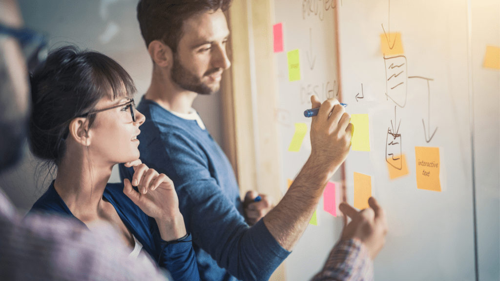 Leia mais sobre o artigo Descubra como o Design Thinking contribui com a inovação tecnológica