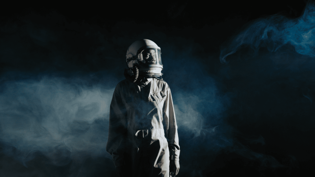 Leia mais sobre o artigo Mulher cai em golpe no Tinder por um “astronauta russo”